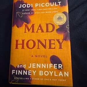 Mad Honey Novel by Jodi Picoult and Jennifer Finney Boylan